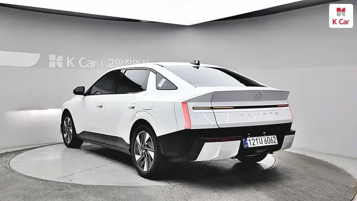 Hyundai Avante 2026 photo 2