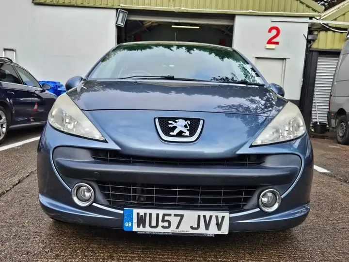 Peugeot 207 2007 photo 3