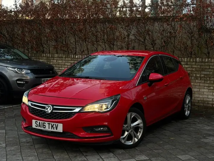 Vauxhall Astra 2016 photo 3