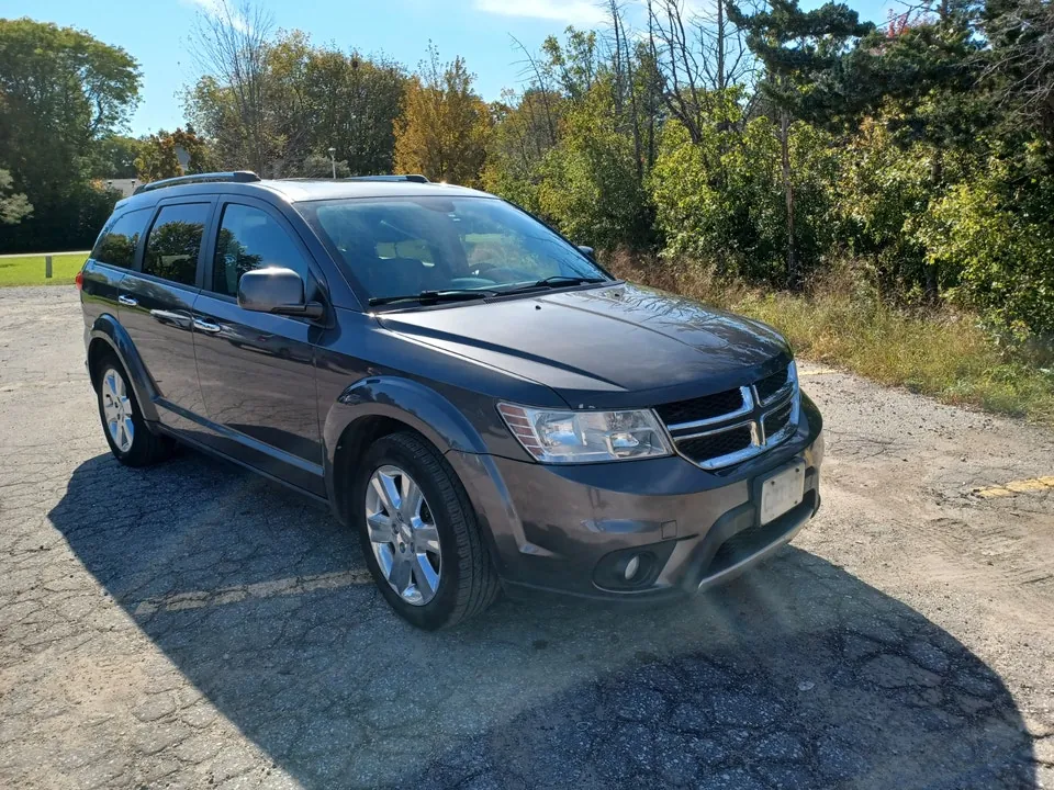 Dodge Journey 2014 photo 2
