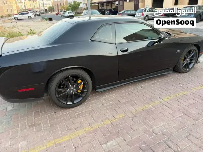 Dodge Challenger 2020 photo 3