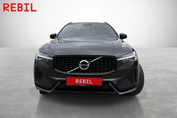 Volvo Xc60 2023 photo 2