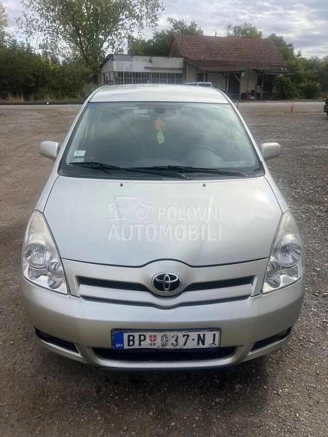 Toyota Verso 2005 photo 3