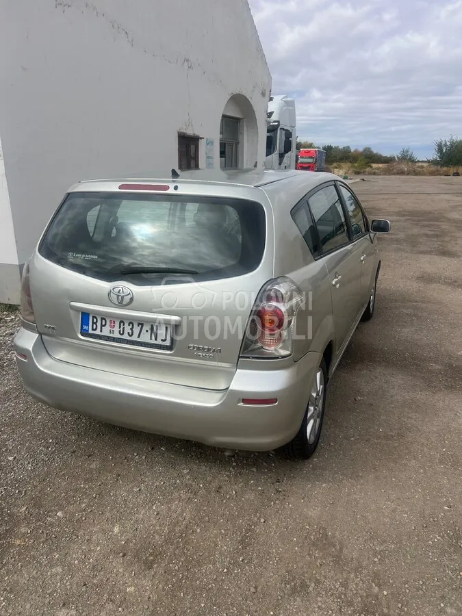 Toyota Verso 2005 photo 4