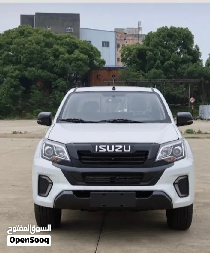 Isuzu Pickup 2026 photo 3