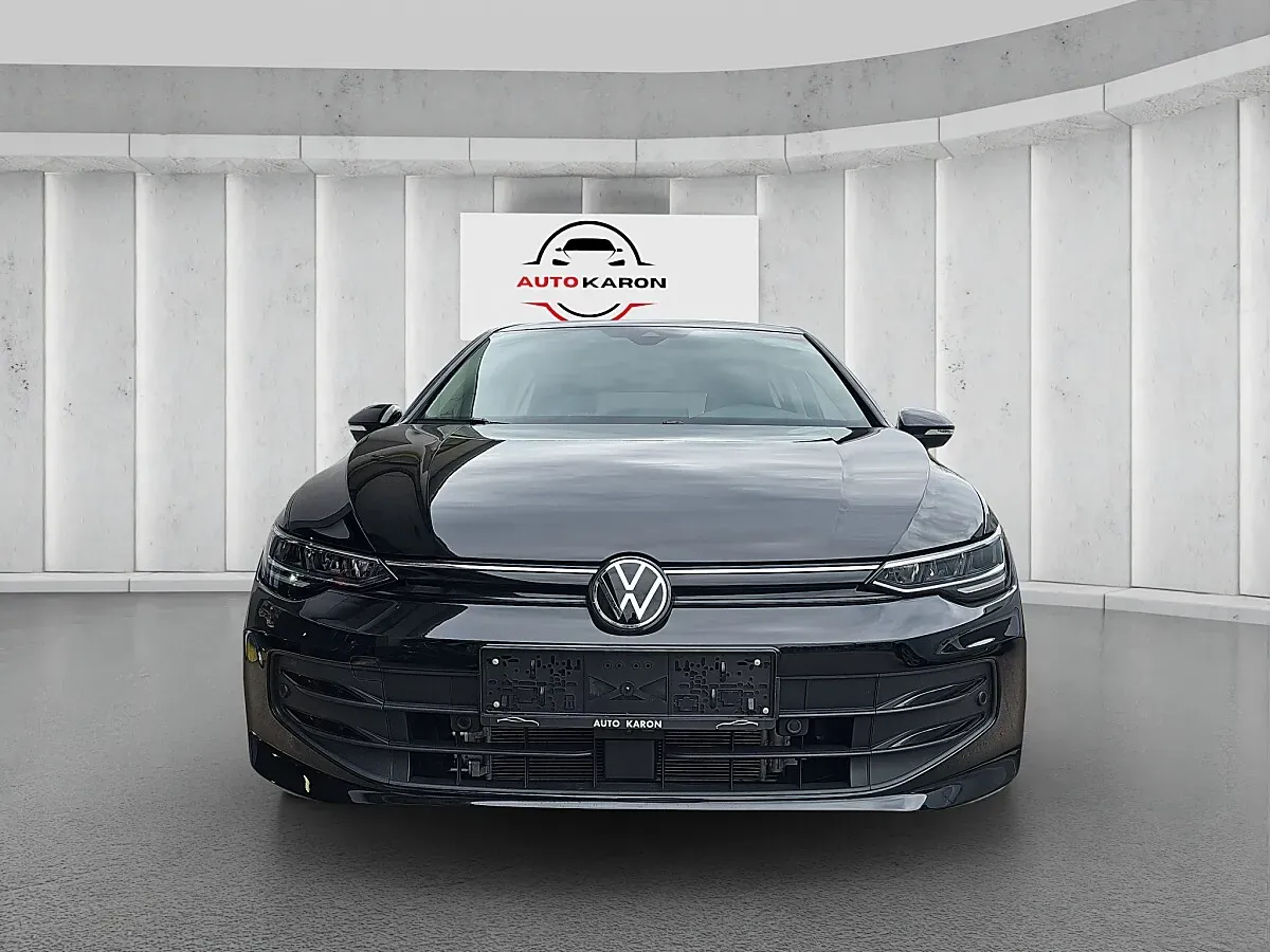 Volkswagen Golf 2025 photo 3