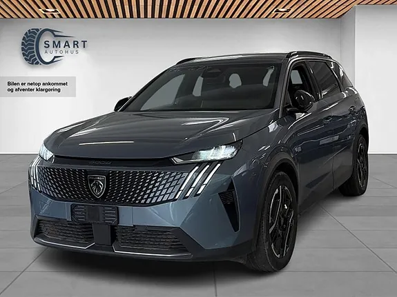 Peugeot E-5008