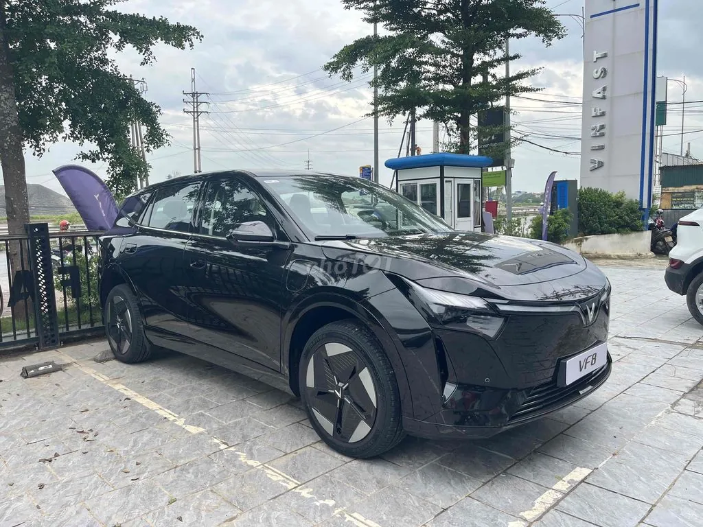 Vinfast Vf8