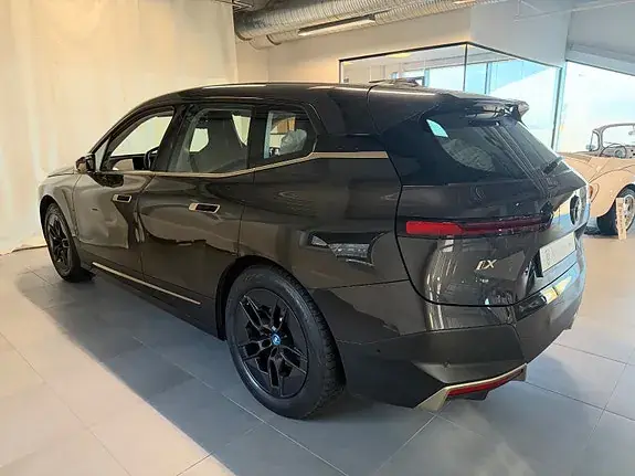 BMW Ix 2022 photo 4