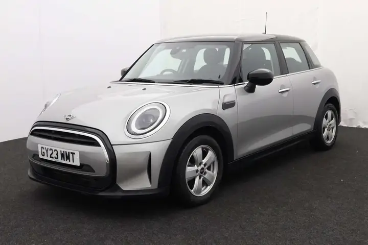 Mini Hatch 2023 photo 3