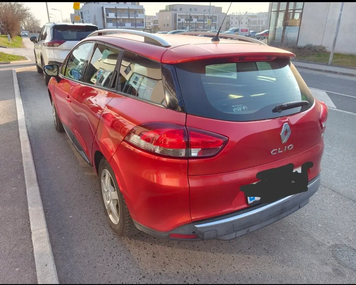 Renault Clio 2013 photo 2