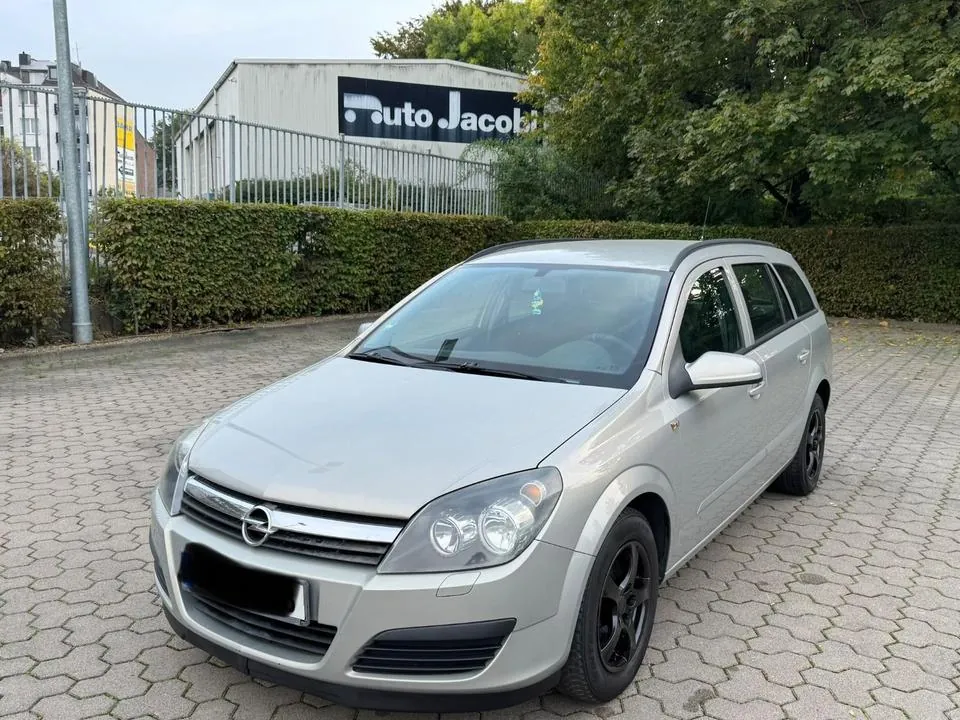 Opel Astra Caravan