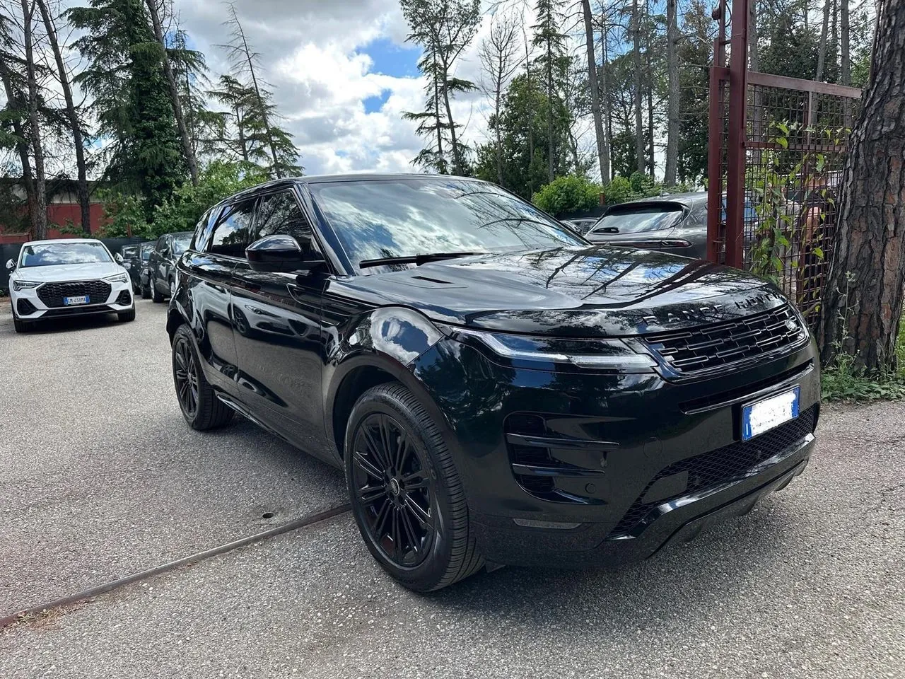 Land Rover Range Rover Evoque 2024 photo 4