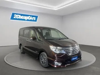 Nissan Serena 2015 photo 4