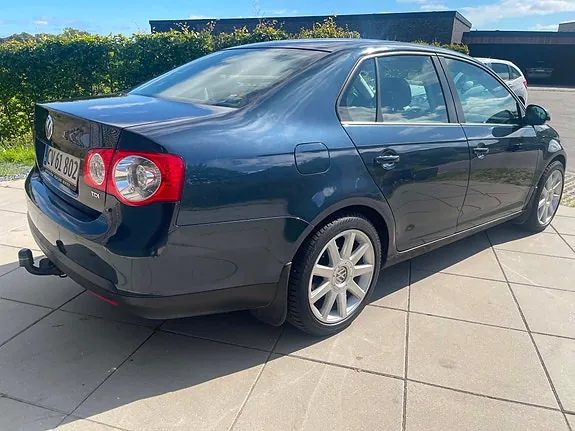 Volkswagen Jetta 2008 photo 3
