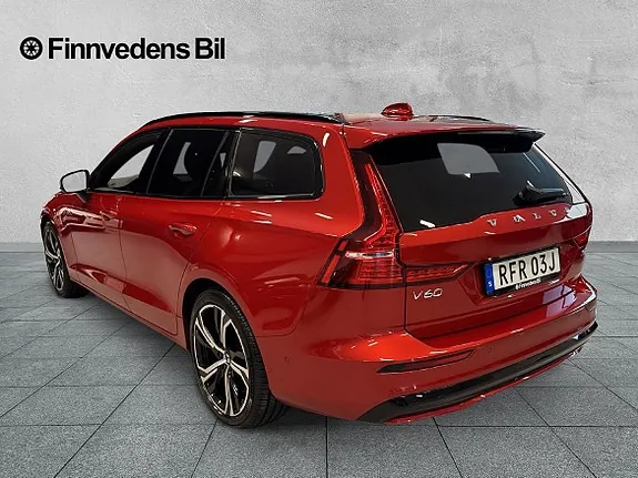 Volvo V60 2025 photo 3