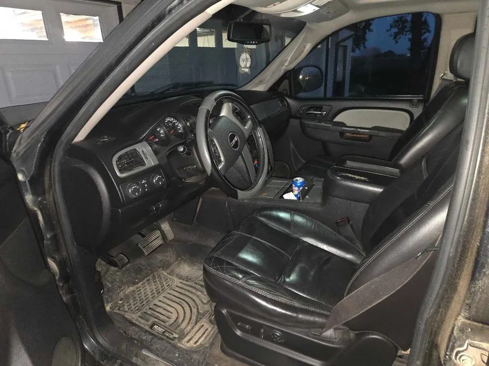 GMC Sierra 1500 2010 photo 2