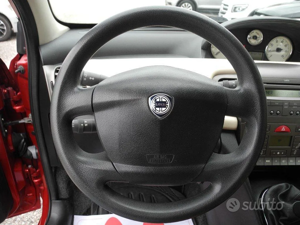 Lancia Ypsilon 2005 photo 5