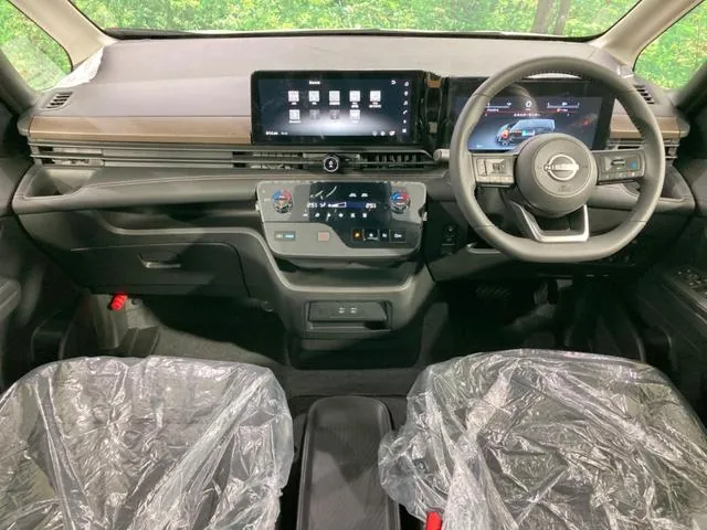 Nissan Serenade 2026 photo 2