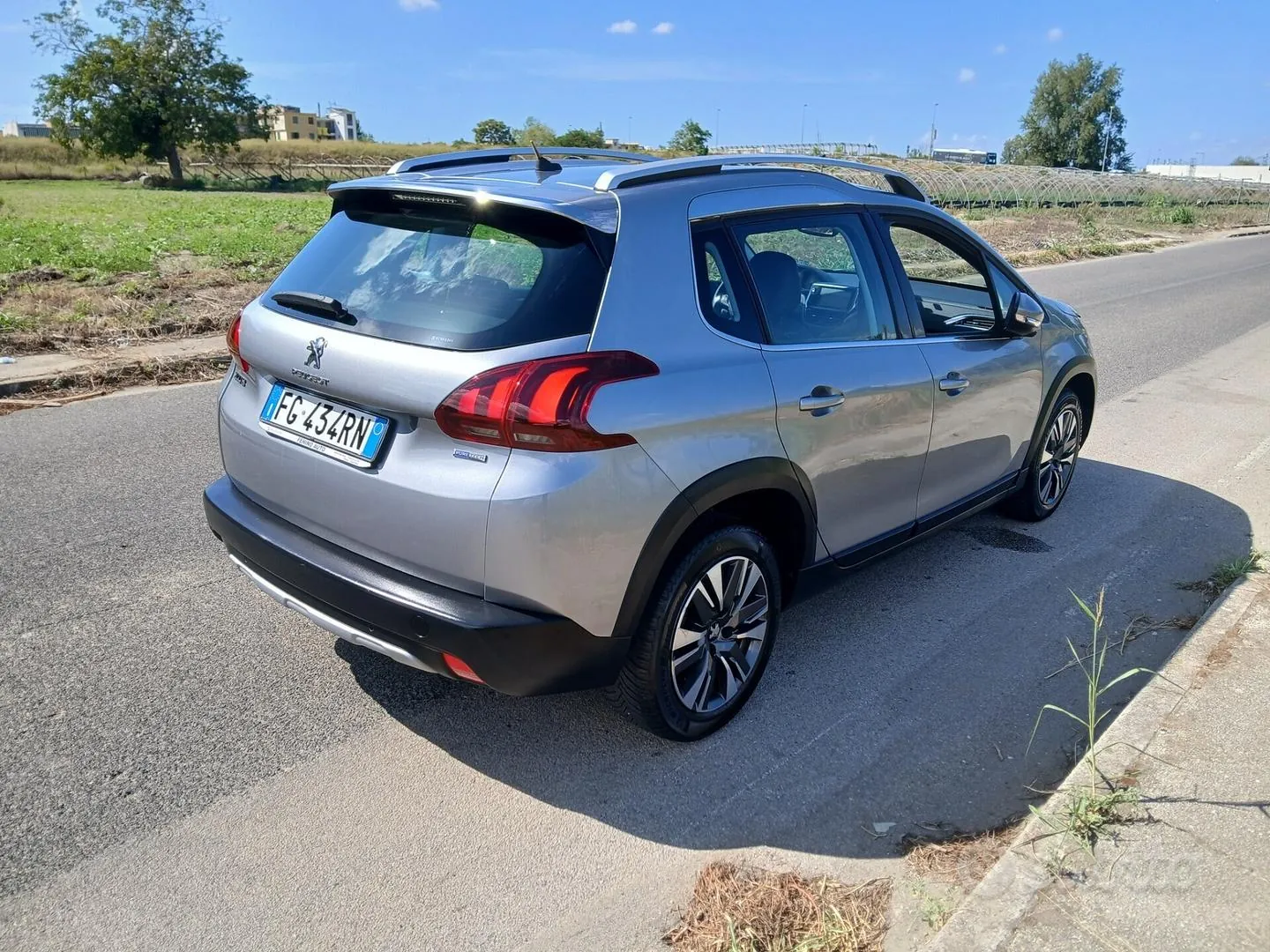 Peugeot 2008 2017 photo 4