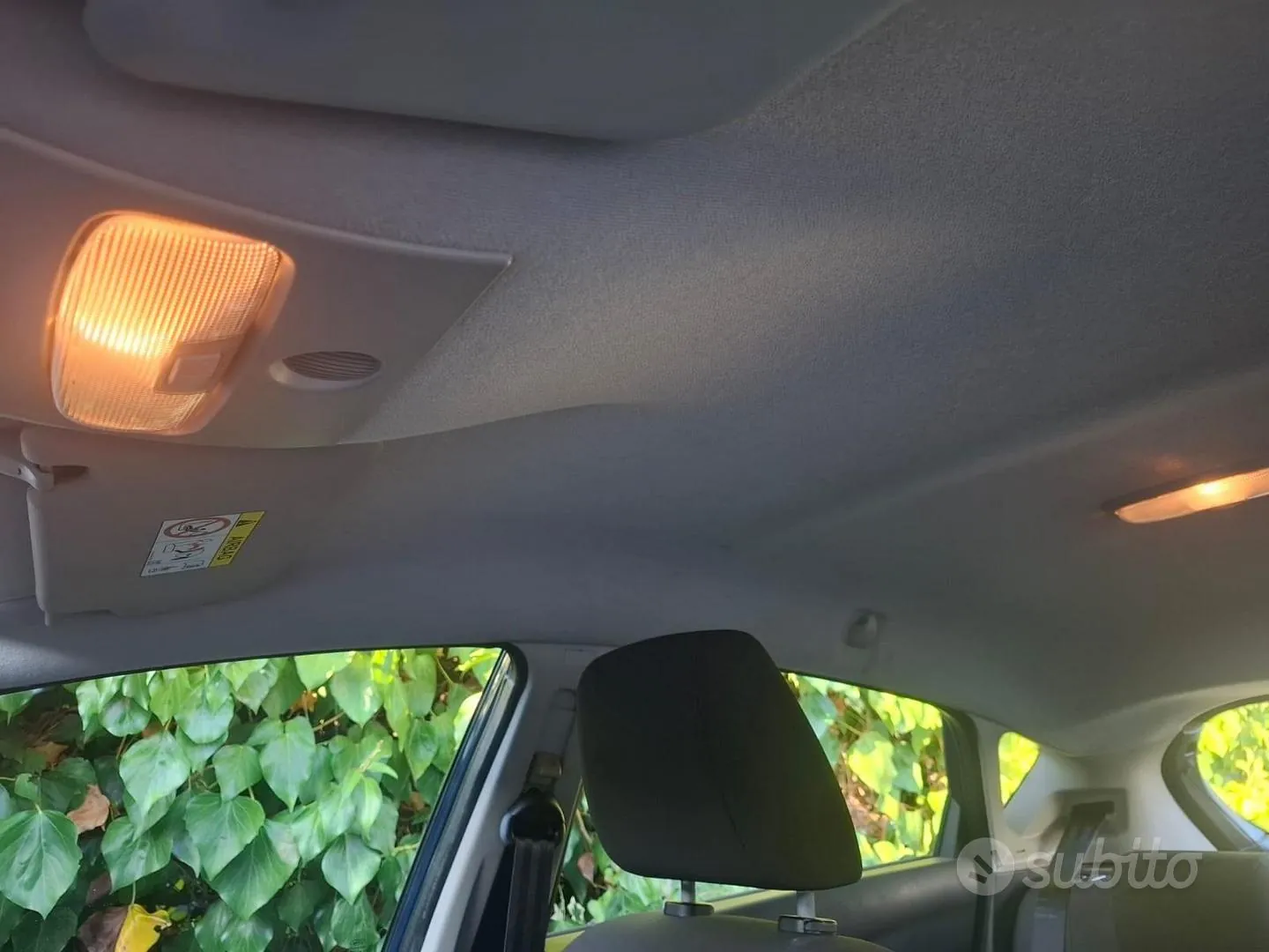 Ford Fiesta 2015 photo 5