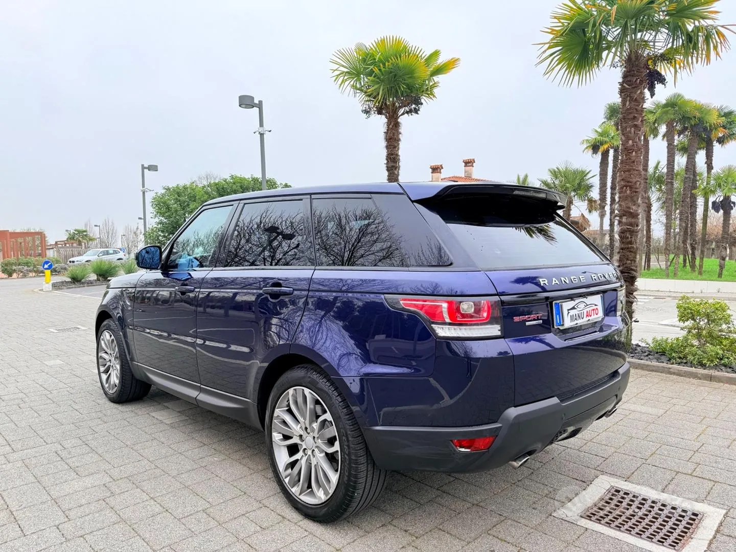Land Rover Range Rover Sport 2015 photo 4