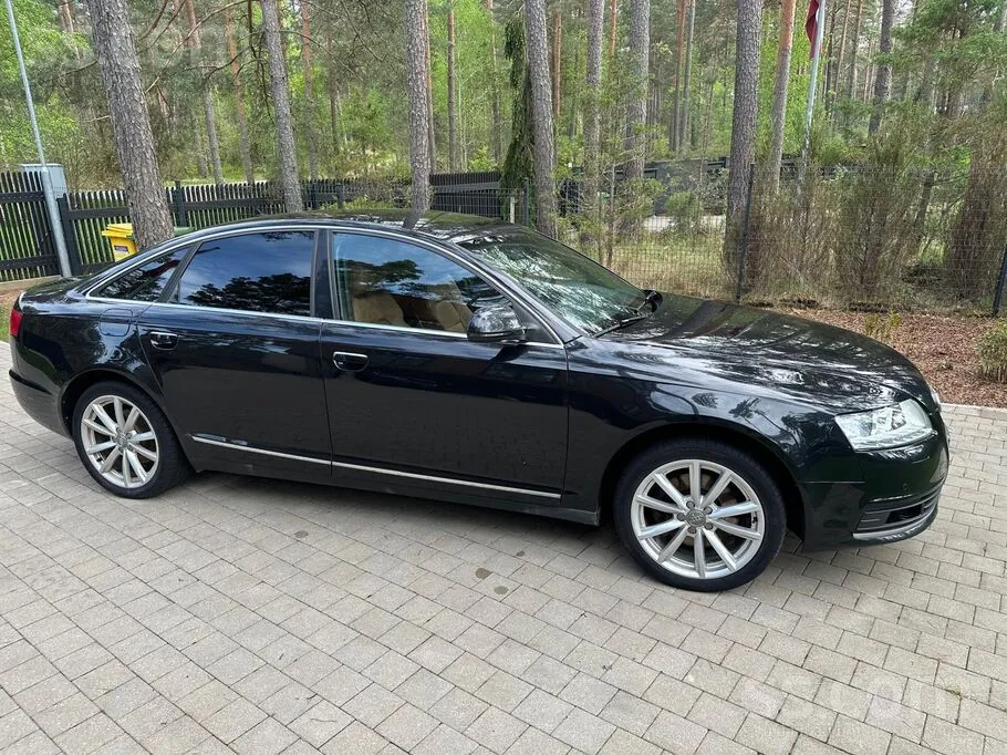 Audi A6 2010 photo 2