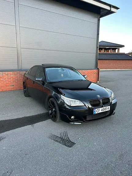 BMW 520D 2006 photo 2