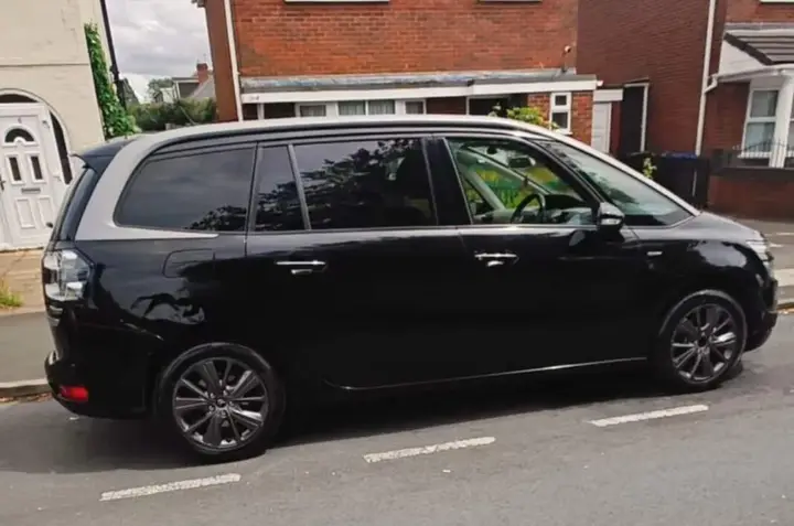 Citroen Grand C4 Picasso 2015 photo 2
