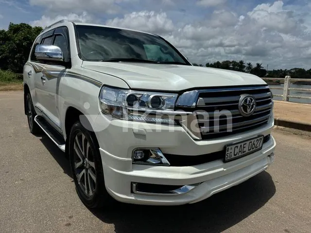 Toyota Land Cruiser 2014 photo 2