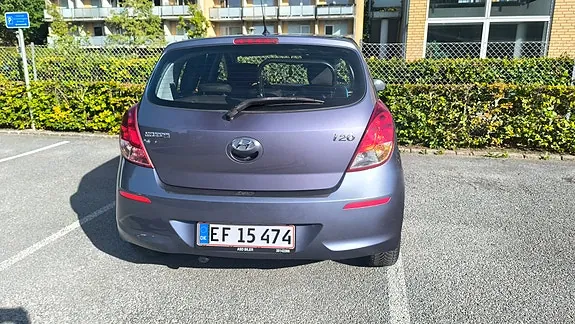 Hyundai I20 2013 photo 2