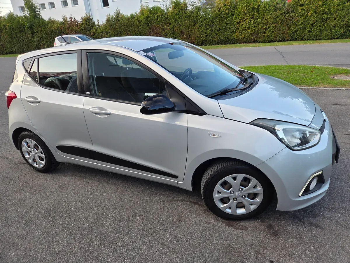 Hyundai I10 2015 photo 3