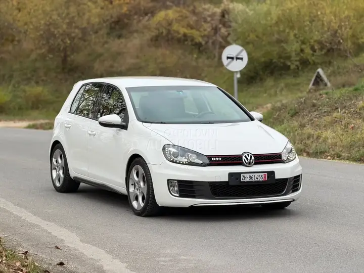 Volkswagen Golf 6 2011 photo 4
