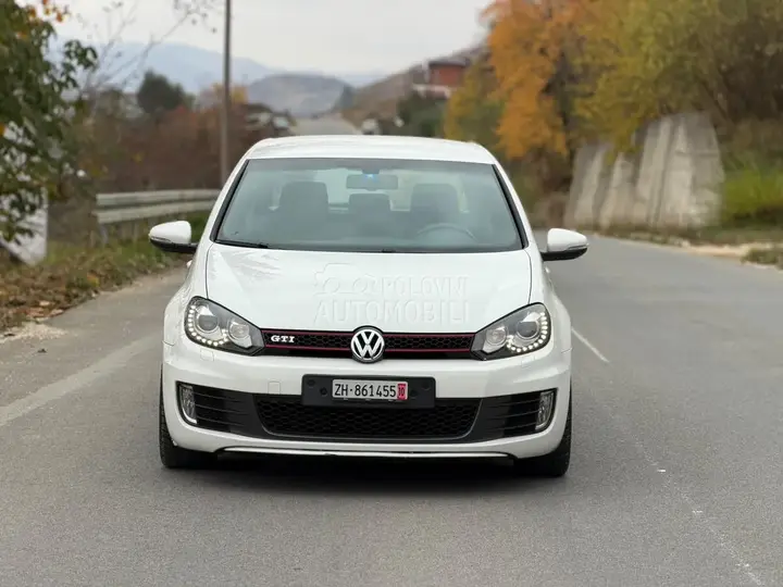 Volkswagen Golf 6 2011 photo 3