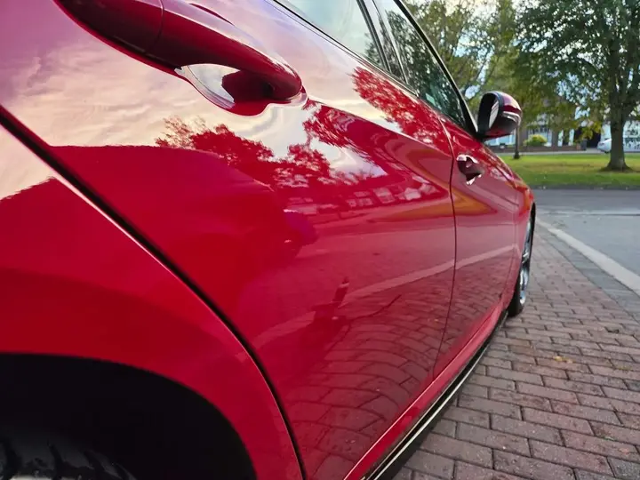 Alfa Romeo Giulia 2017 photo 4