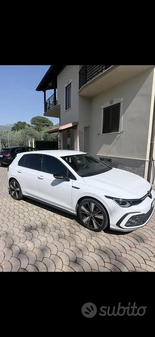 Volkswagen Golf 2022 photo 3