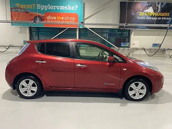 Nissan Leaf 2013 photo 5