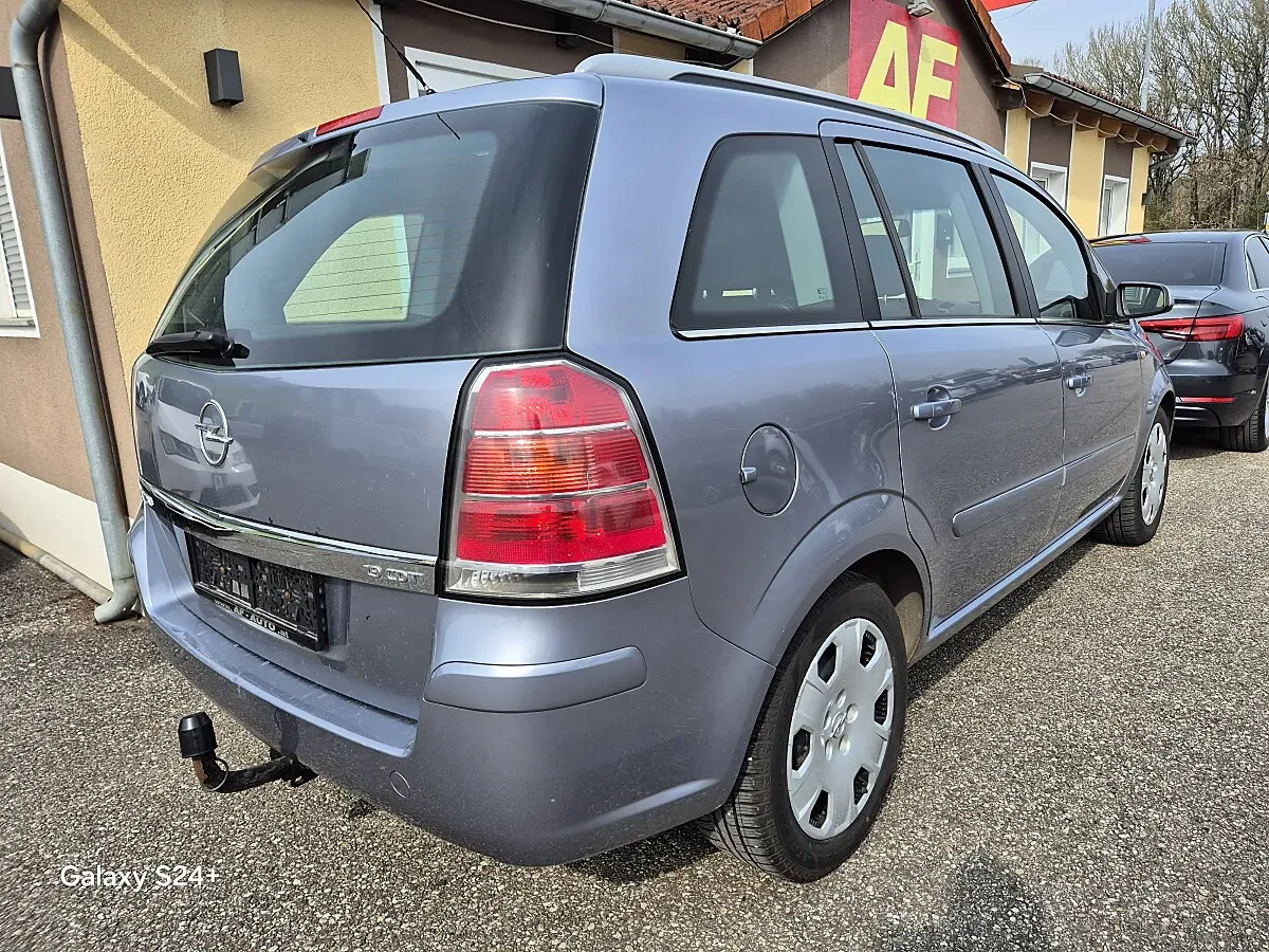Opel Zafira 2007 photo 3