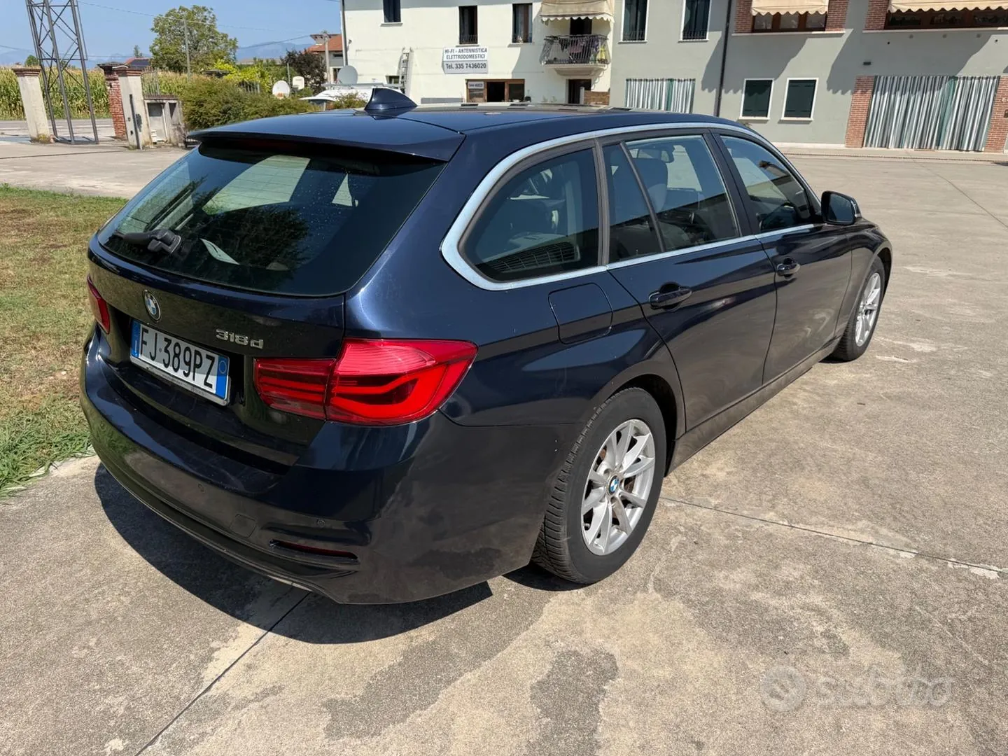 BMW 3 Series 2017 photo 3