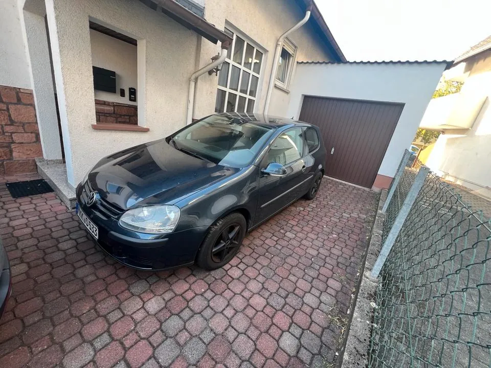 Volkswagen Golf V