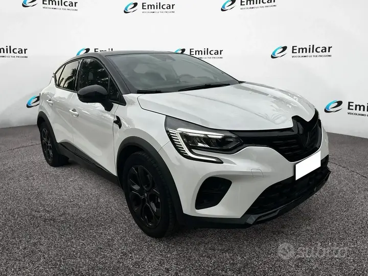Renault Captur 2022 photo 2