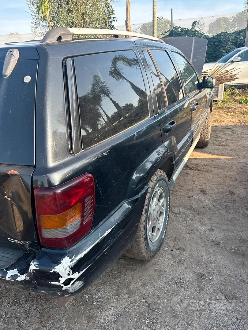 Jeep Grand Cherokee 2004 photo 3