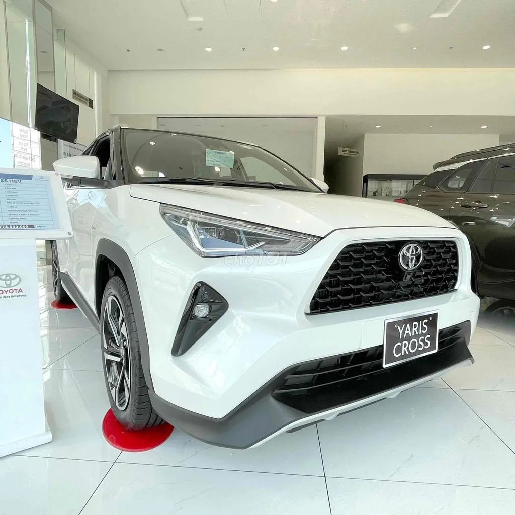 Toyota Yaris Cross 2026 photo 2