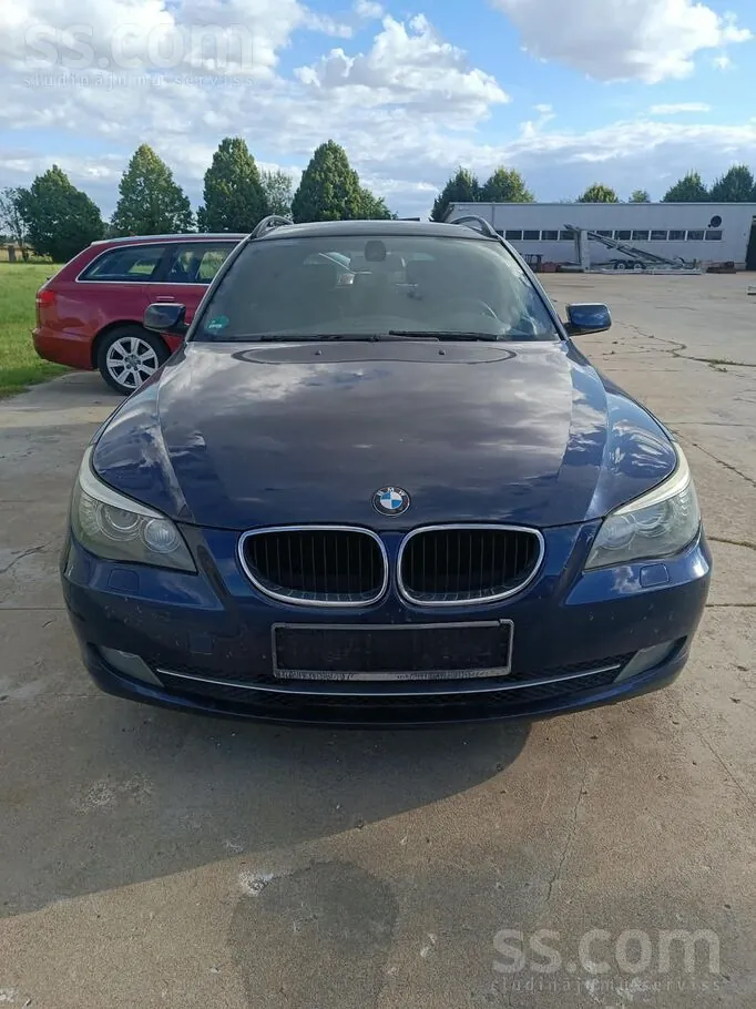 BMW 520