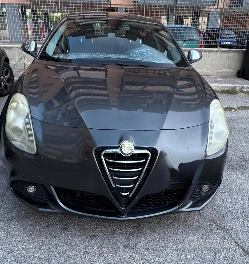 Alfa Romeo Giulietta 2013 photo 2