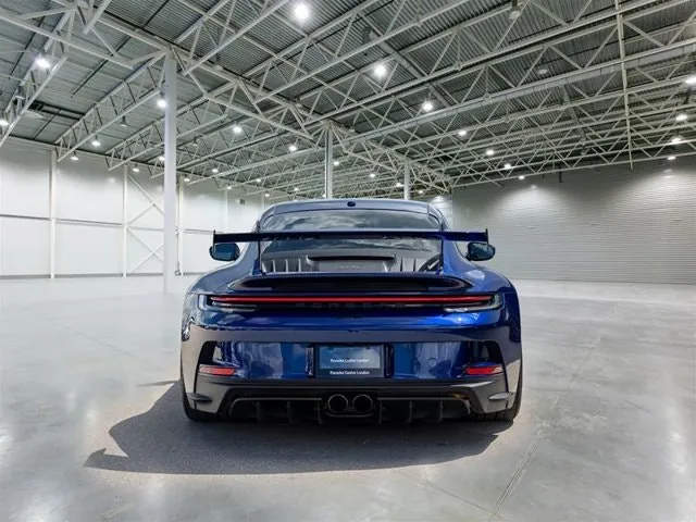 Porsche 911 2022 photo 5