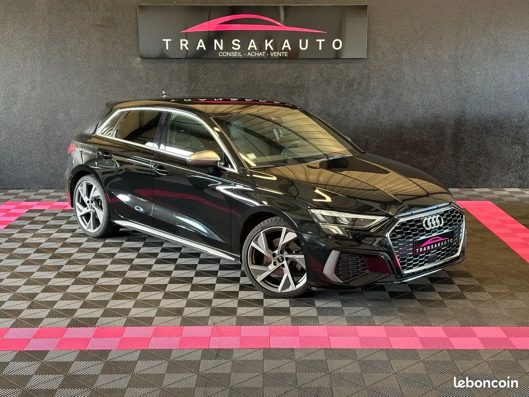 Audi A3 2022 photo 2