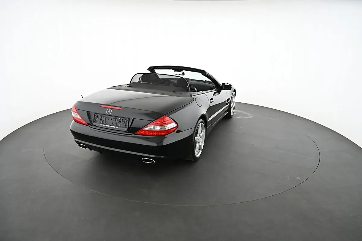 Mercedes-Benz Sl-Class 2008 photo 2