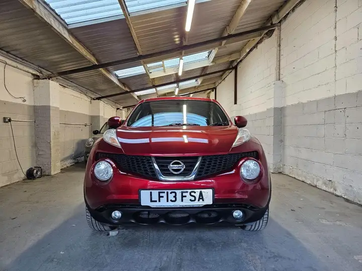 Nissan Juke 2013 photo 2
