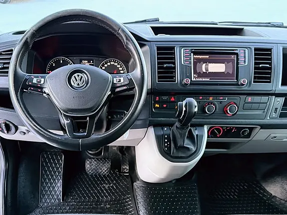 Volkswagen Transporter 2016 photo 3